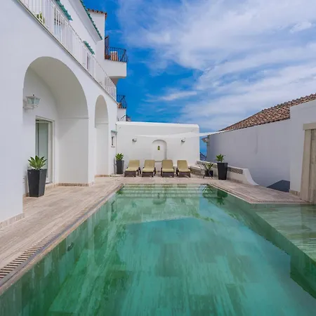 Villa Magia-2